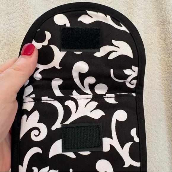 Thirty-One Black Parisian Pop Hot Hair Styling Tools Travel Case - Picture 5 of 8